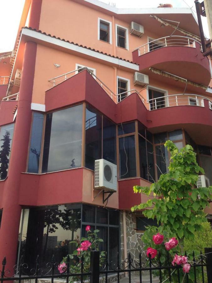 Hotel Moris Kryemëdhej Buitenkant foto